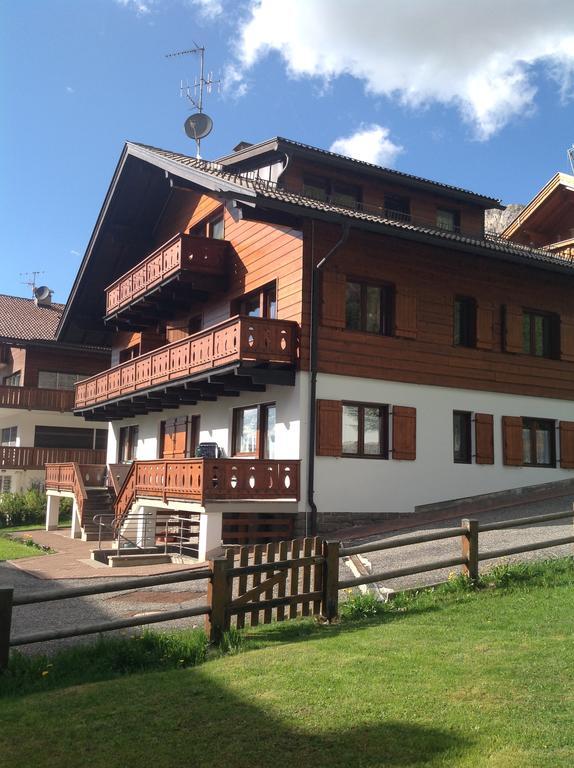 Appartamenti Chedul Selva di Val Gardena Exteriör bild